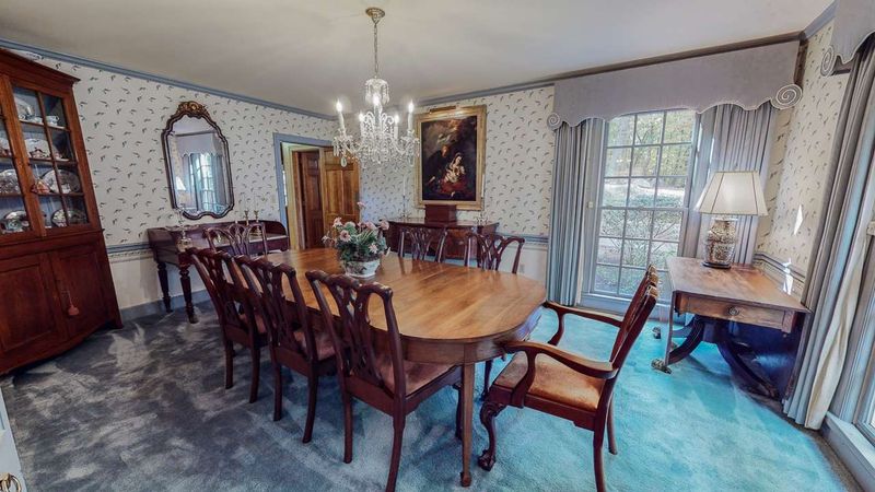 614 Westover Dr, Roxboro, NC 27573