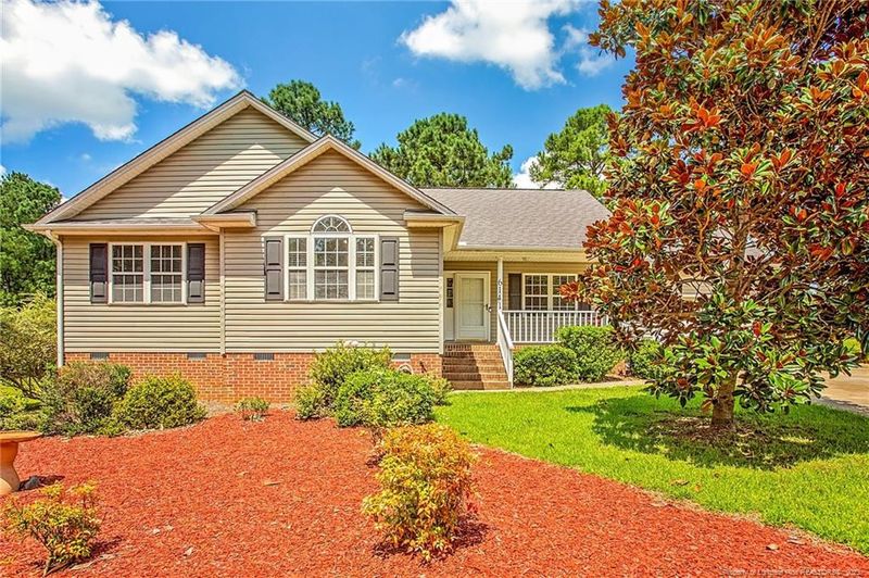 6141 Andrews Dr, Sanford, NC 27332