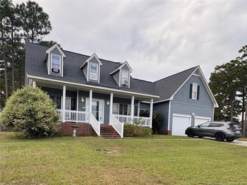 6145 Woodspring Dr, Hope Mills, NC 28348