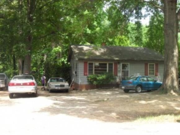 615 Barnes St, Sanford, NC 27330