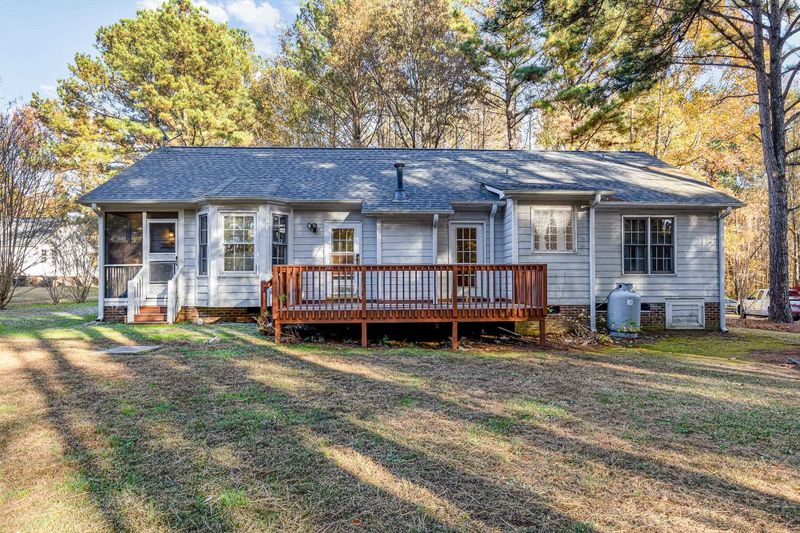 615 Blue Pond Rd, Clayton, NC 27520
