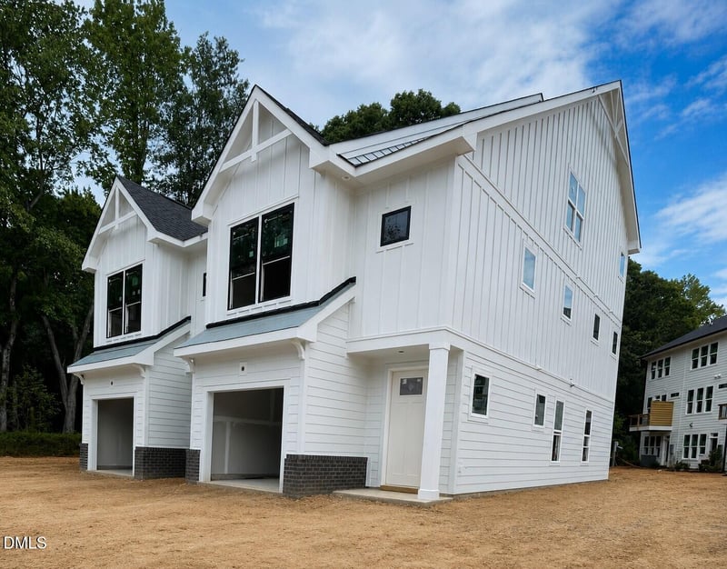 615 Cable Ct, Apex, NC 27523