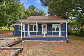 615 Churton St, Hillsborough, NC 27278