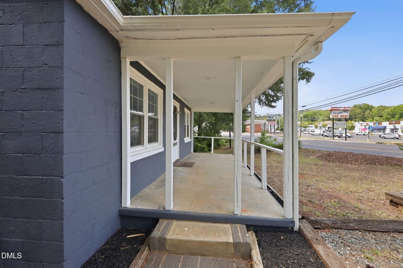 615 Churton St, Hillsborough, NC 27278