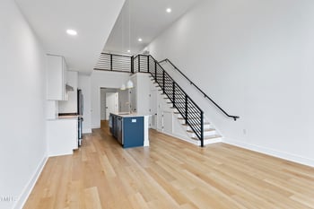 615 Daniels St #111, Raleigh, NC 27605