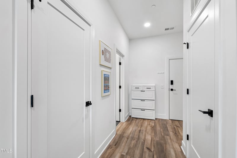 615 Daniels St #318, Raleigh, NC 27605