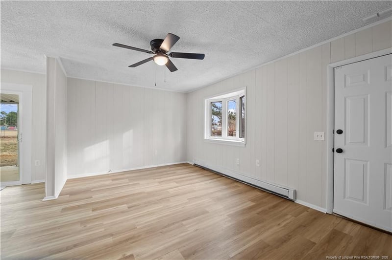 615 Kellam Cir, Fayetteville, NC 28311