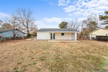 615 Kellam Cir, Fayetteville, NC 28311