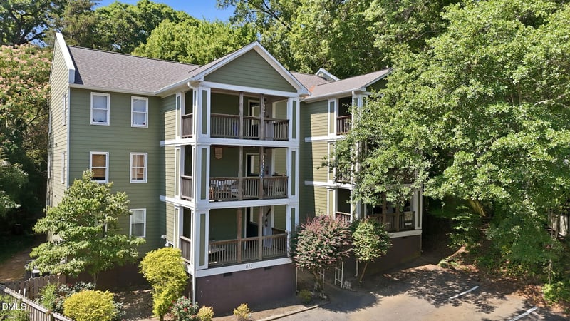 615 Kirby St #302, Raleigh, NC 27606