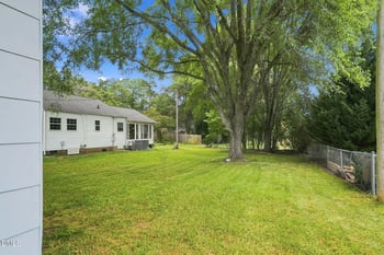 615 S Main St, Wake Forest, NC 27587
