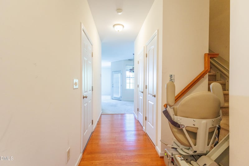 615 Oakfield Trl, Mebane, NC 27302