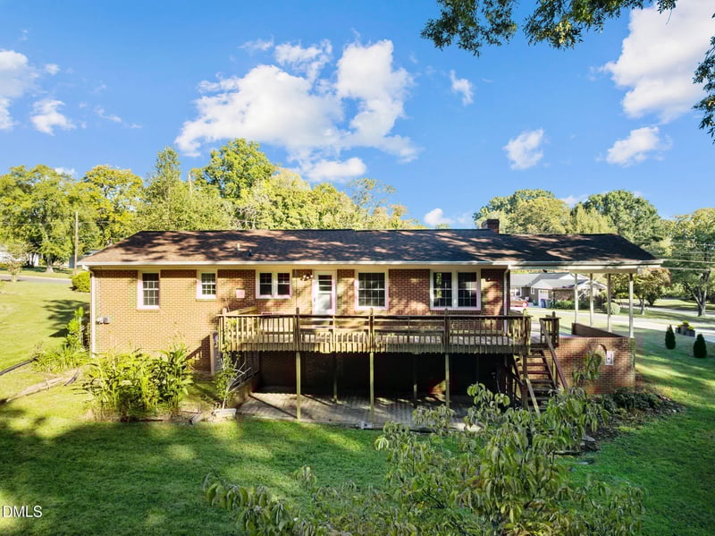 615 Paris St, Graham, NC 27253