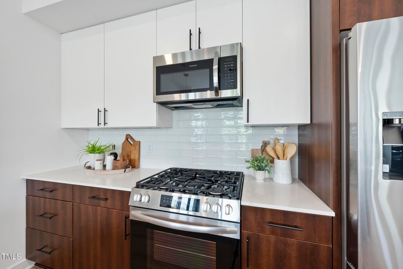 615 W Peace St #201, Raleigh, NC 27605