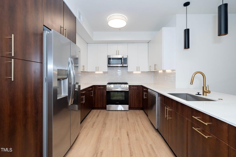 615 Peace St #306, Raleigh, NC 27605