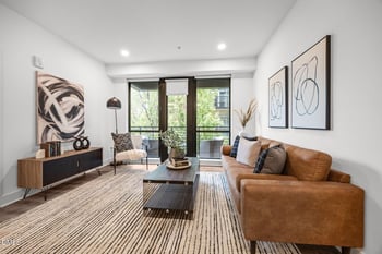 615 Peace St #308, Raleigh, NC 27605