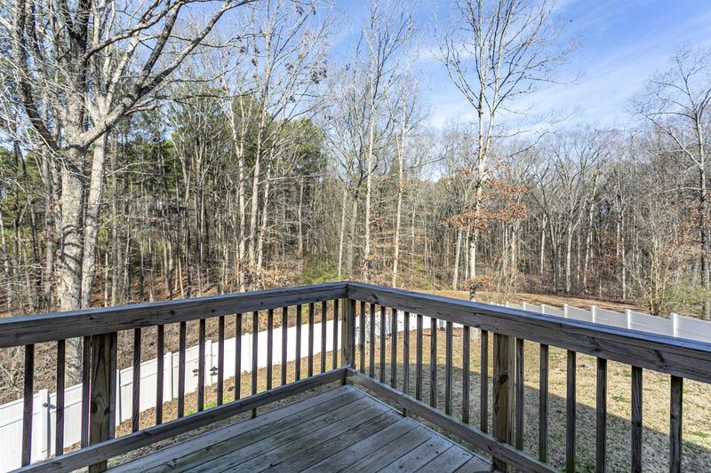 615 Pearl Knoll Cir, Durham, NC 27703