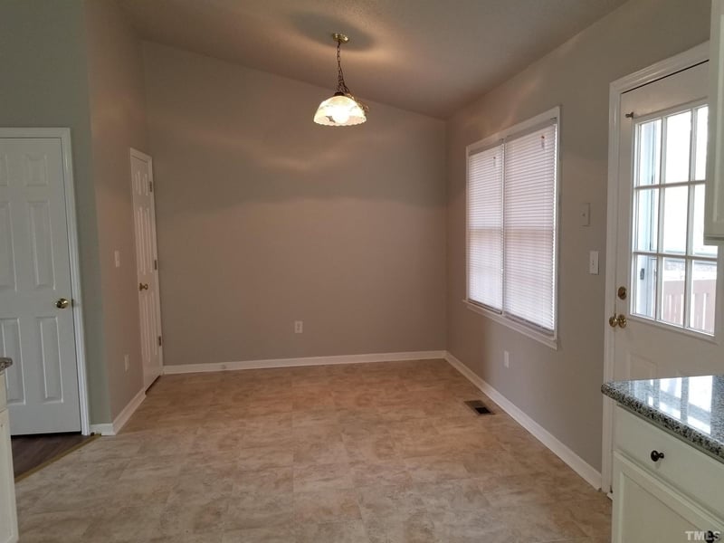 615 Quest Ridge Dr, Fuquay Varina, NC 27526
