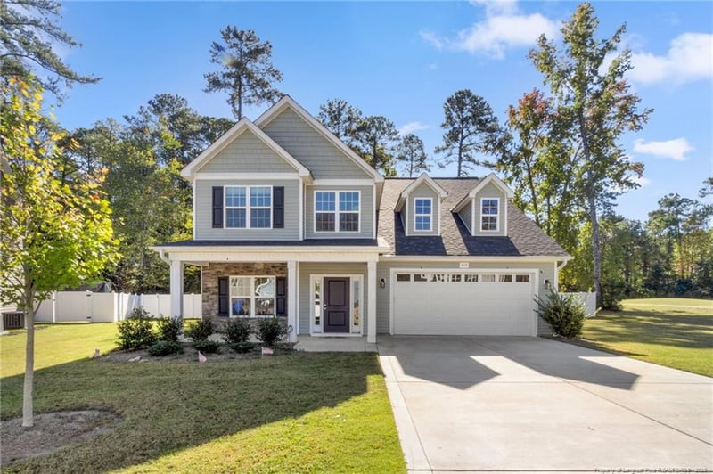 615 Rempstone Ln, Fayetteville, NC 28311