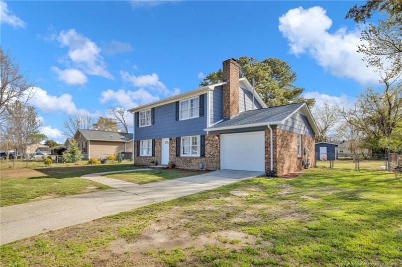 615 Rock Spring Rd, Fayetteville, NC 28314