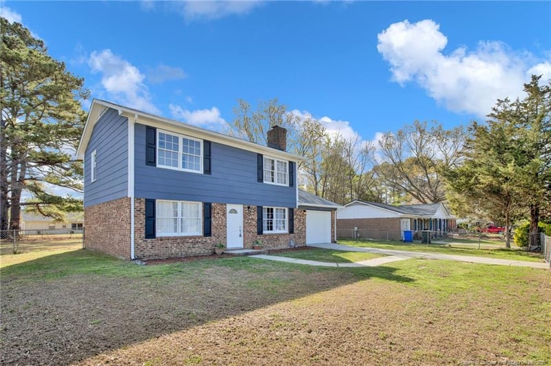 615 Rock Spring Rd, Fayetteville, NC 28314