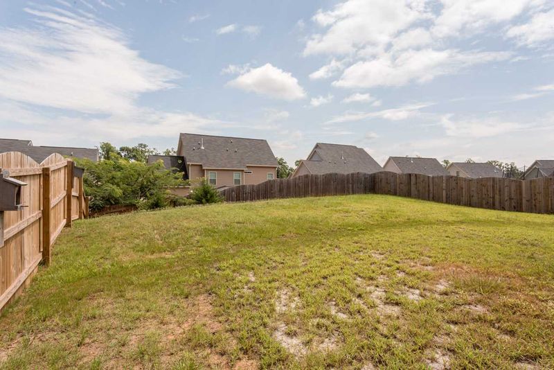 615 Silk Tree Tc, Fuquay Varina, NC 27526