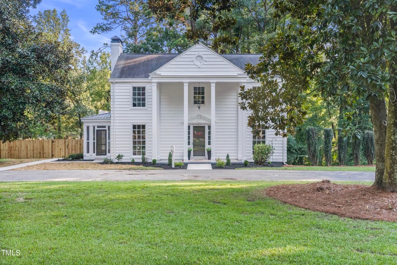 615 Spring Ln, Sanford, NC 27330