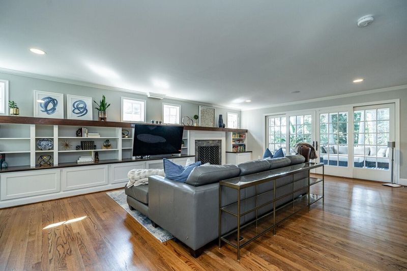 615 Vick Ave, Raleigh, NC 27612
