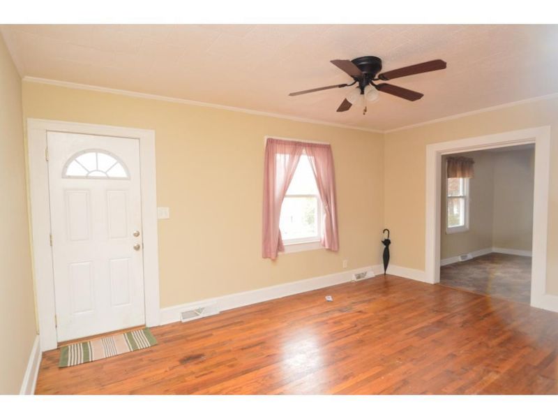 615 N Wilba Rd, Mebane, NC 27302