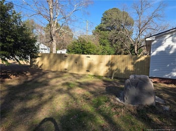 6158 Pine St, Fayetteville, NC 28311