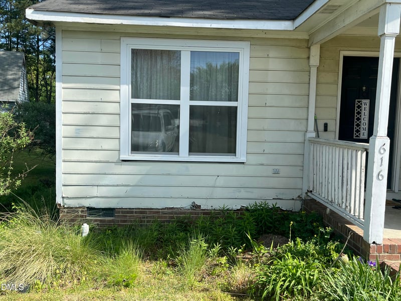 616 Bladestone Ct, Apex, NC 27502