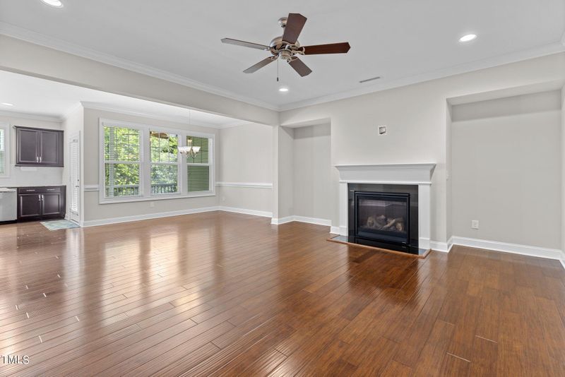 616 Chronicle Dr, Cary, NC 27513