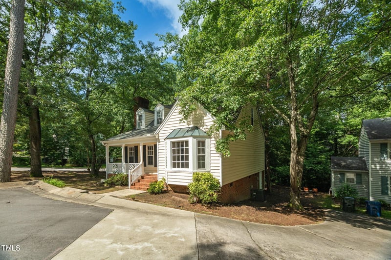 616 Cross Timbers Dr, Durham, NC 27713