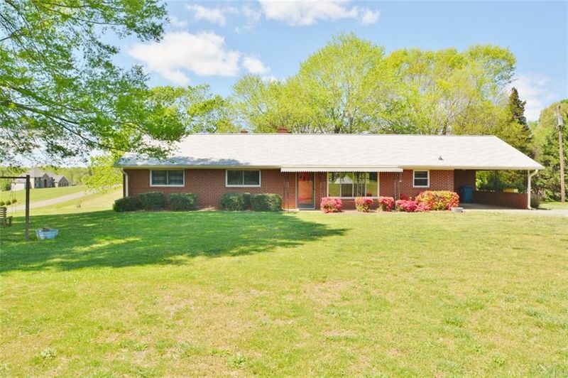 616 Dodson Rd, Mebane, NC 27302