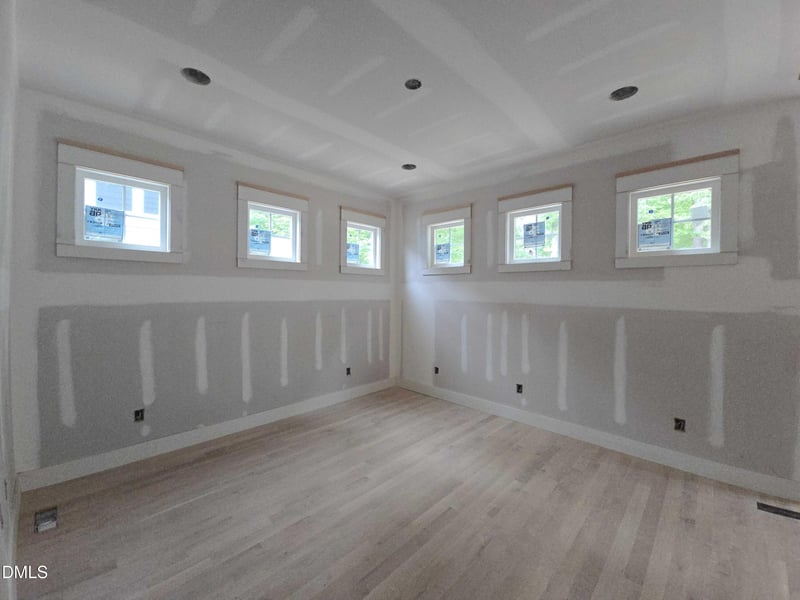616 Hemlock Ave, Durham, NC 27707