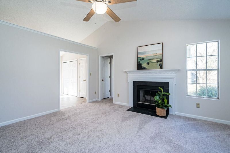 616 E Jones Ave, Wake Forest, NC 27587
