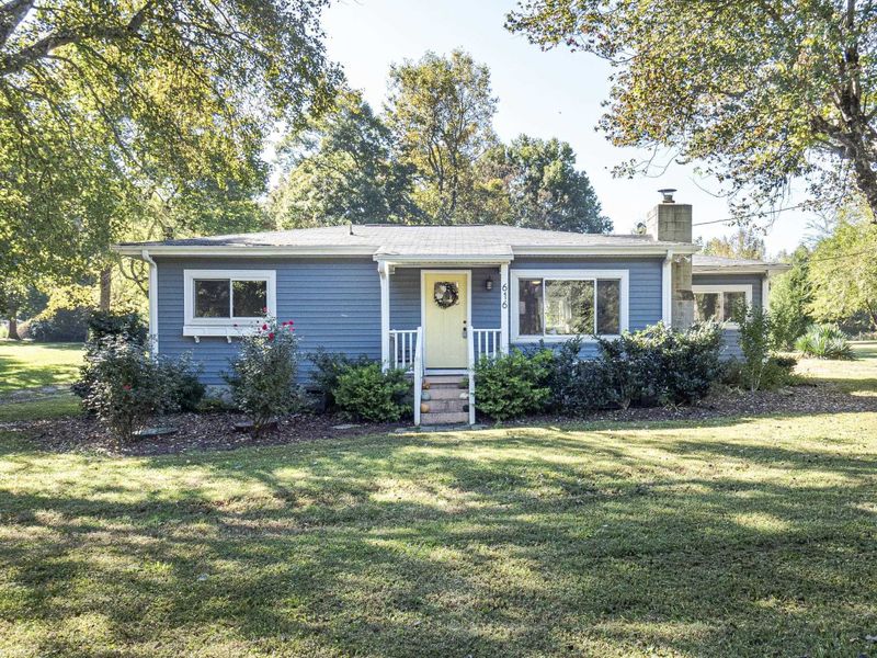 616 Kenion Rd, Hillsborough, NC 27278