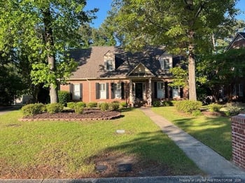 616 Levenhall Dr, Fayetteville, NC 28314