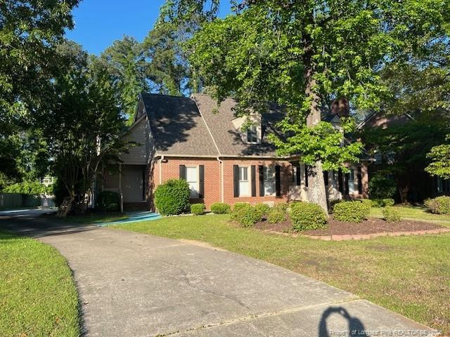 616 Levenhall Dr, Fayetteville, NC 28314