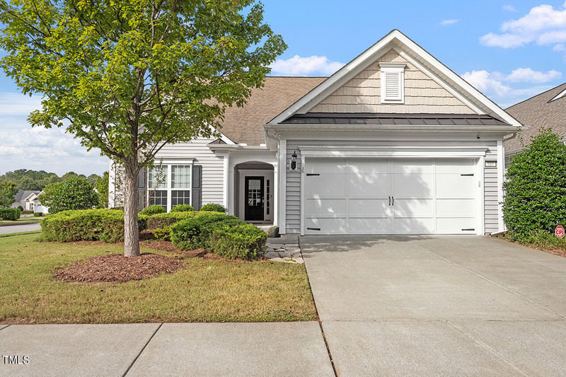 616 Lipford Dr, Cary, NC 27519
