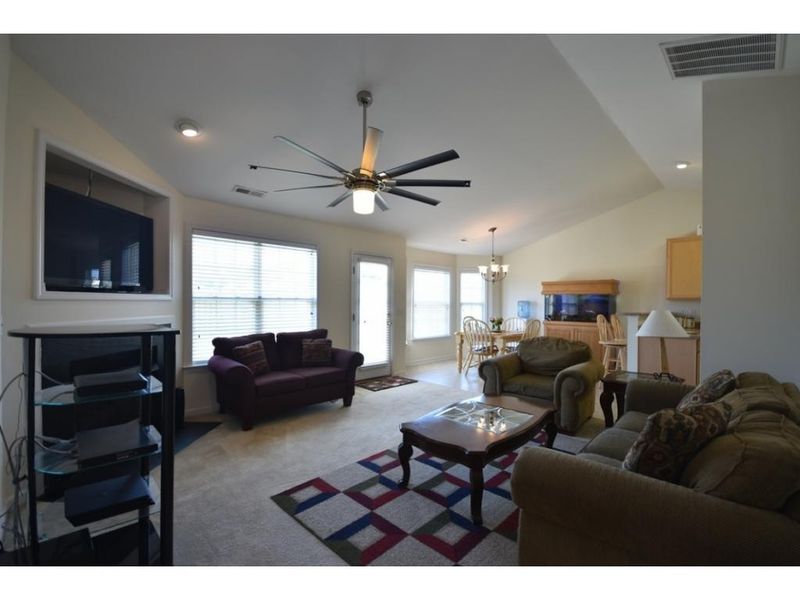 616 Meadowtop, Burlington, NC 27217