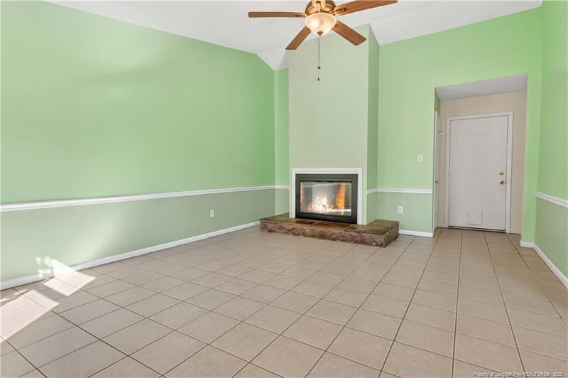 616 Missenburg Ct, Fayetteville, NC 28314