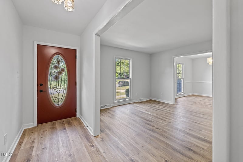 616 Old Barn Ave, Durham, NC 27704