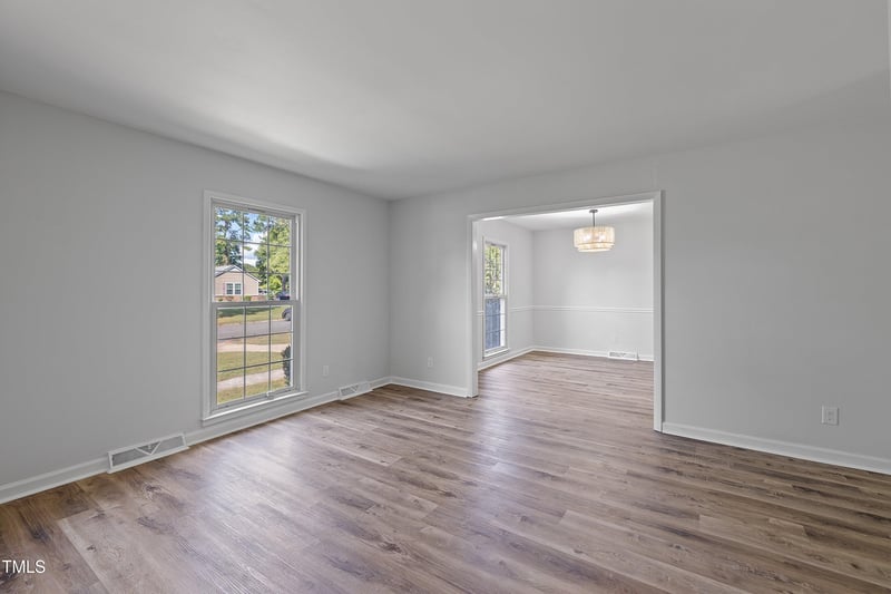 616 Old Barn Ave, Durham, NC 27704