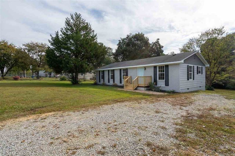 616 Pierce Rd, Garner, NC 27529