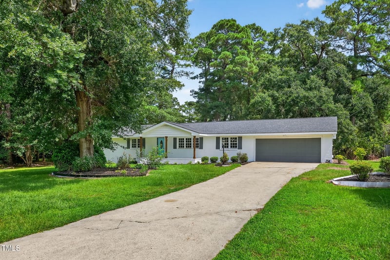 616 Ridge Dr, Goldsboro, NC 27530