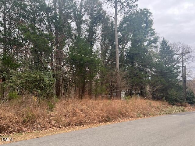 616 Shadylawn Rd, Chapel Hill, NC 27514