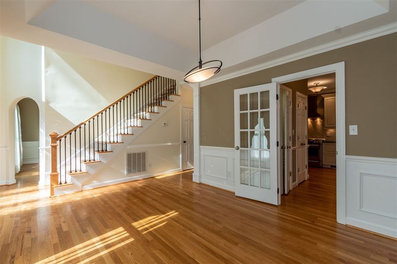 616 Starburst Ln, Raleigh, NC 27603
