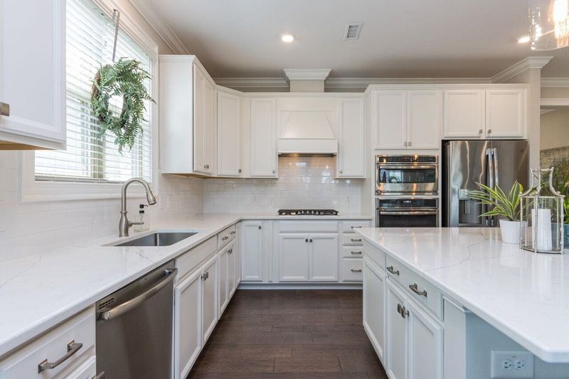 616 Summertime Fields Ln, Wake Forest, NC 27587