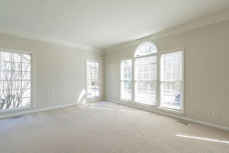 616 Wellingham Dr, Durham, NC 27713