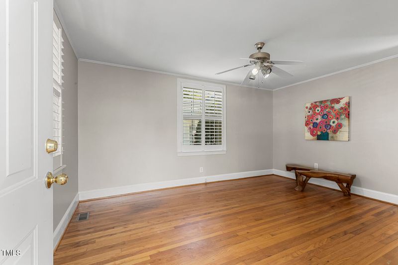 616 E Whitaker Mill Rd, Raleigh, NC 27608